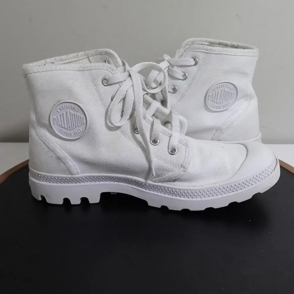 Palladium Pampa Hi Boots Women 9 / Men 7.5‎ White Canvas Lace-Up Rugged Sole